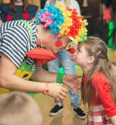 نمایش خلاق برای همه 4 نمایش خلاق برای همه