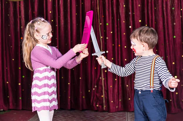 نمایش خلاق برای همه 2 نمایش خلاق برای همه