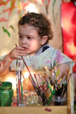 رفع خستگی کودکان هنگام نقاشی